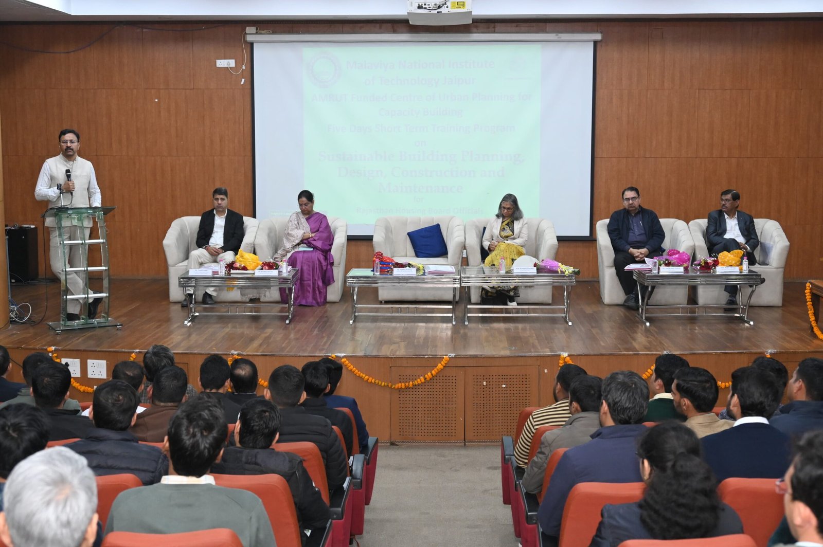 नवनियुक्त अभियंताओं की क्षमता संवर्धन में मील का पत्थर साबित होगा प्रशिक्षण कार्यक्रम— प्रमुख शासन सचिव