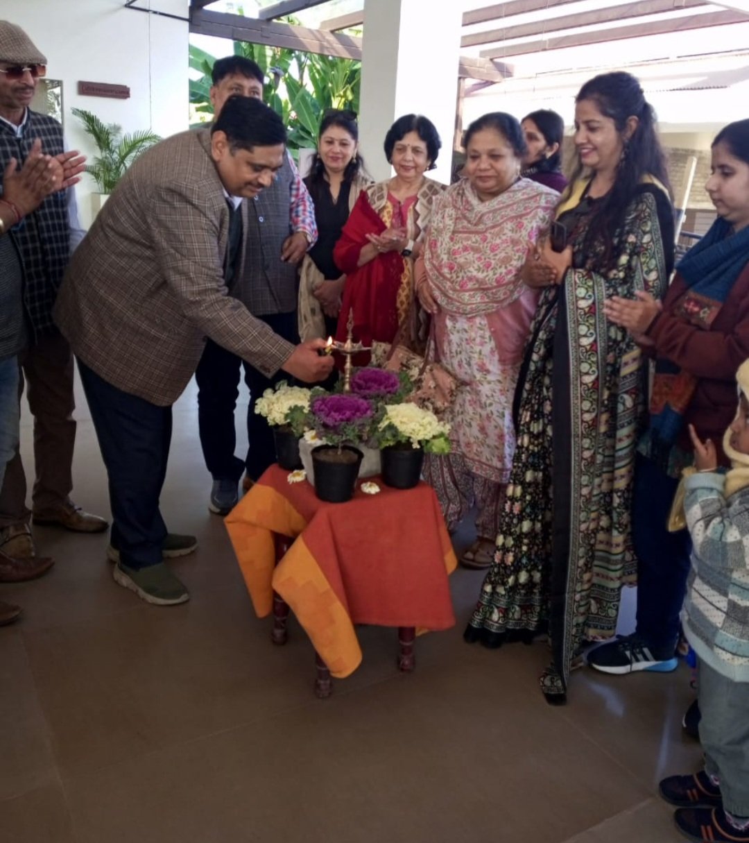 गांधी वाटिका में बन रही ऐतिहासिक इमारतें..