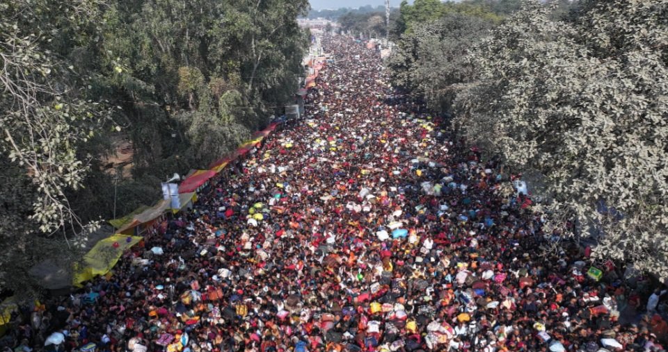 साढ़े पांच करोड़ भक्तों ने किया कुम्भ स्नान, मौनी अमावस्या के दिन प्रयाग क्षेत्र से प्रत्येक 4 मिनट पर एक ट्रेन : सतीश कुमार